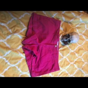 Abercrombie & Fitch short shorts!❤️🌺